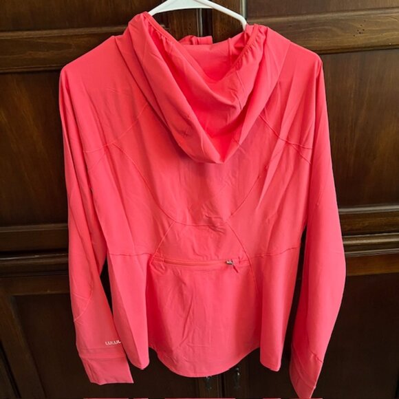 Lululemon - Mist Over Windbreaker - Glaze Pink Size 8 - Picture 4 of 5
